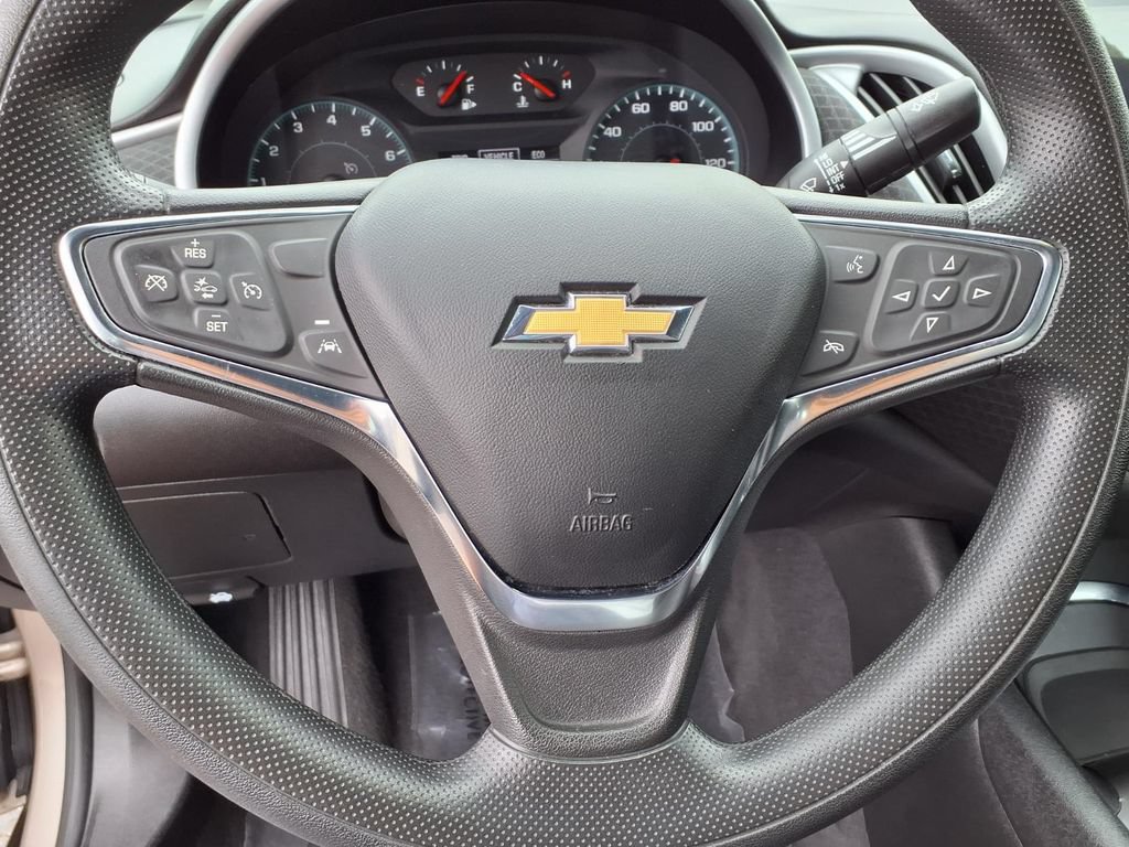 Used 2023 Chevrolet Malibu LT FWD image 17