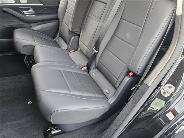 New 2026 Mercedes-Benz GLS 450 4MATIC image 16