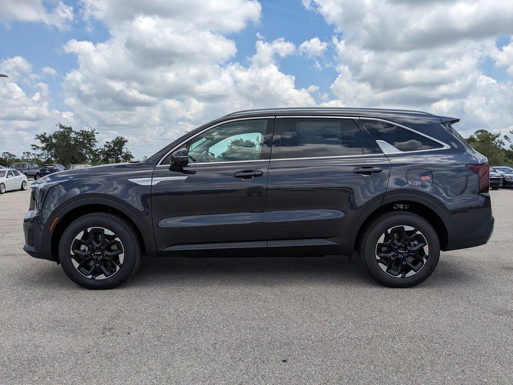 Certified 2025 Kia Sorento S AWD/4WD image 8