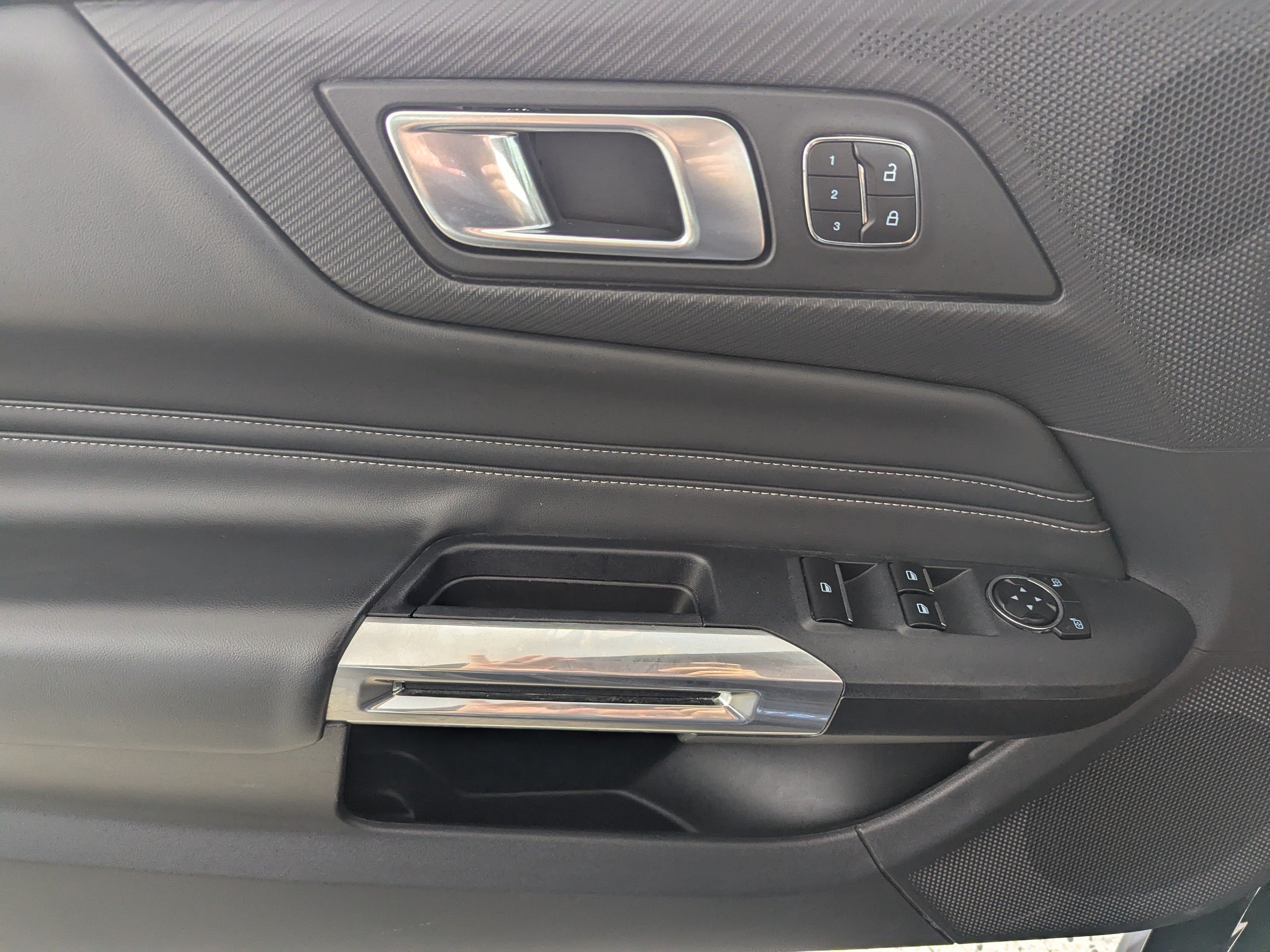 Used 2024 Ford Mustang Premium RWD image 23