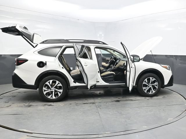 Used 2020 Subaru Outback Limited AWD/4WD image 46