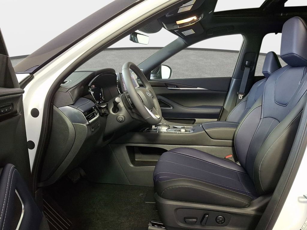New 2026 INFINITI QX60 Sport w/ Dark Cargo Package AWD/4WD image 12