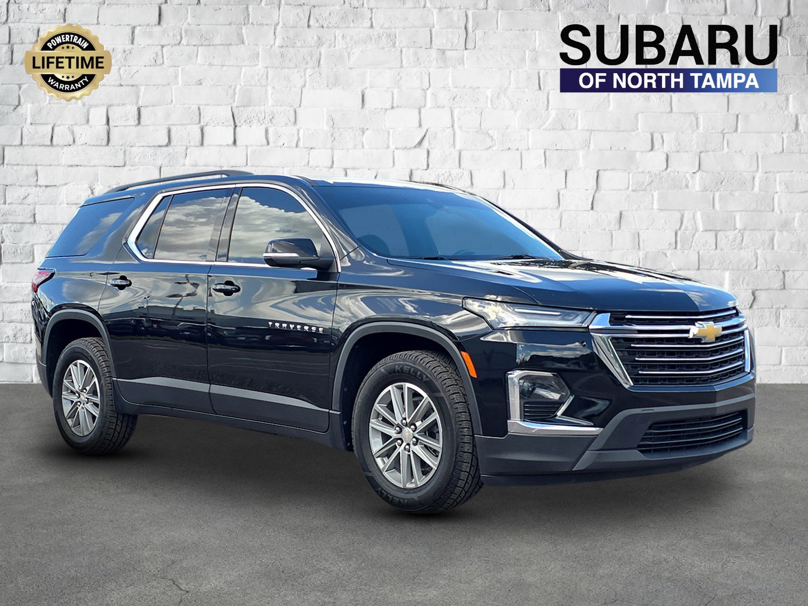 Used 2022 Chevrolet Traverse LT