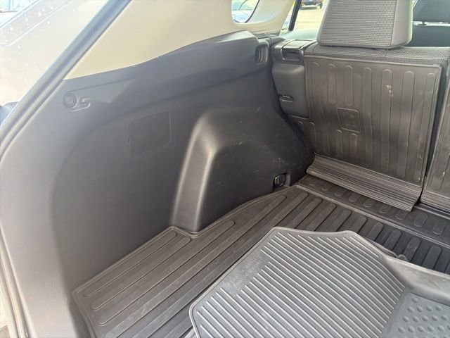 Used 2023 Toyota RAV4 LE AWD/4WD image 24