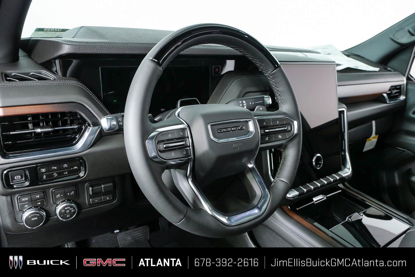 New 2026 GMC Yukon XL Denali w/ Advanced Technology Package AWD/4WD image 4