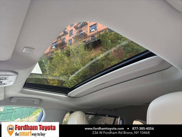 Certified 2022 Toyota Highlander XLE image 22