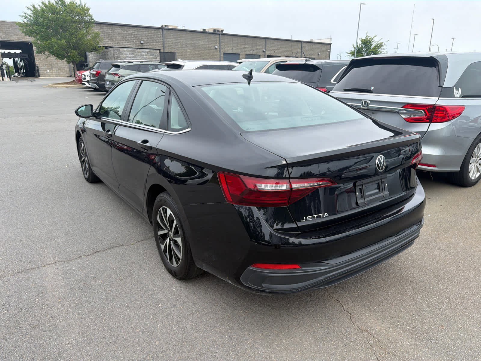 Used 2024 Volkswagen Jetta S FWD image 8
