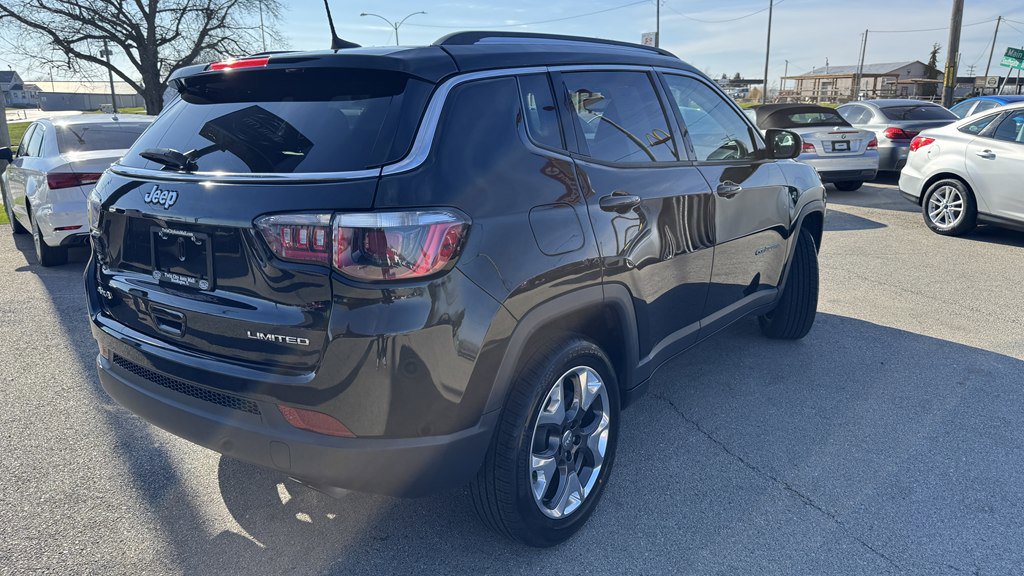 Used 2019 Jeep Compass Limited image 7