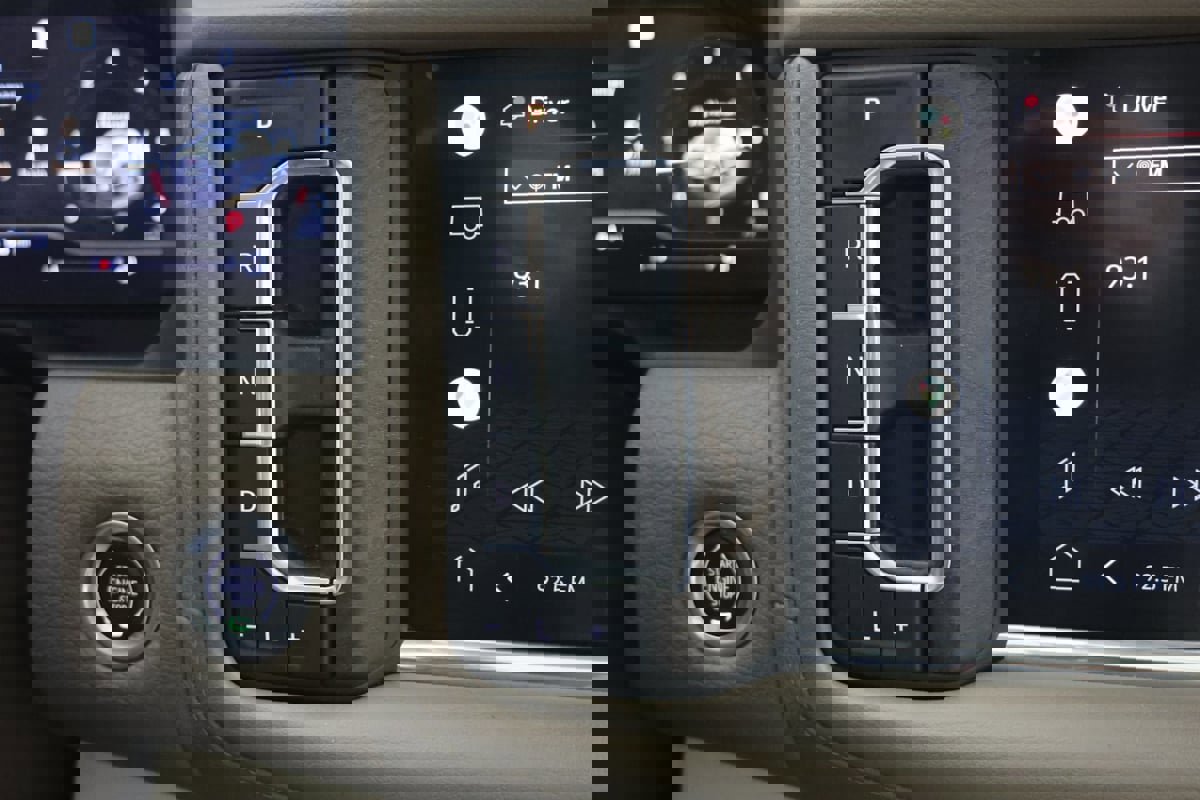 Used 2022 GMC Yukon Denali image 6