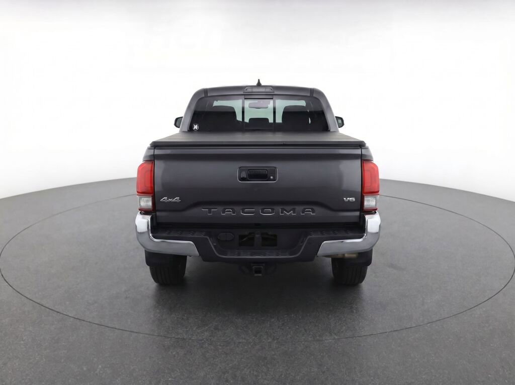 Used 2023 Toyota Tacoma SR5 AWD/4WD image 36