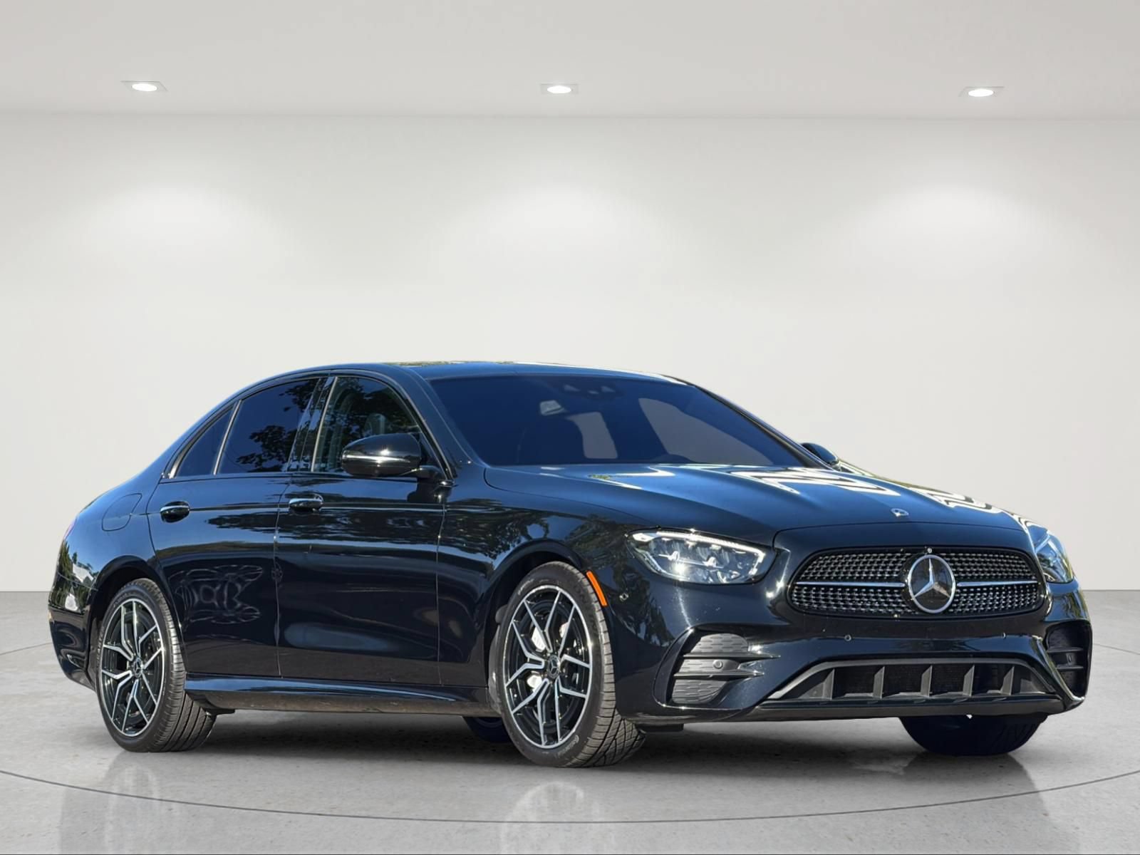 Used 2022 Mercedes-Benz E 350 Sedan image 7
