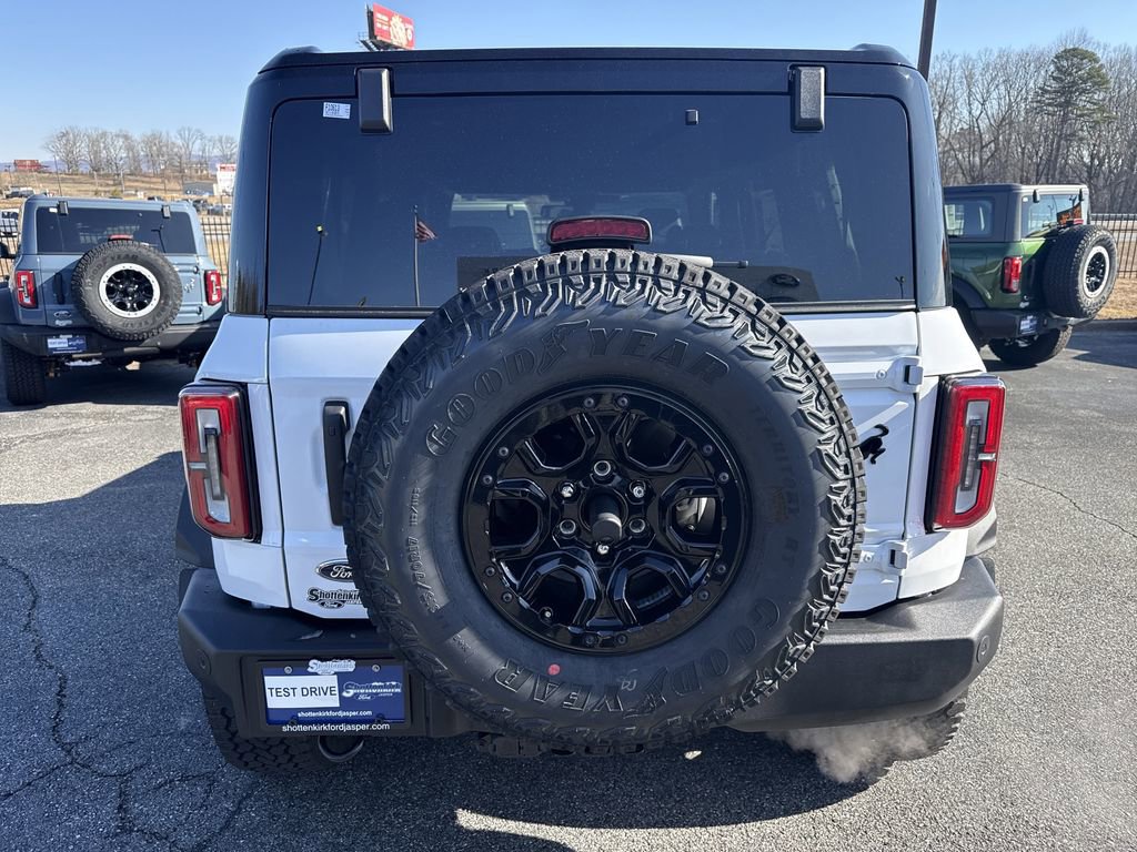 New 2025 Ford Bronco Outer Banks w/ Sasquatch Package AWD/4WD image 6