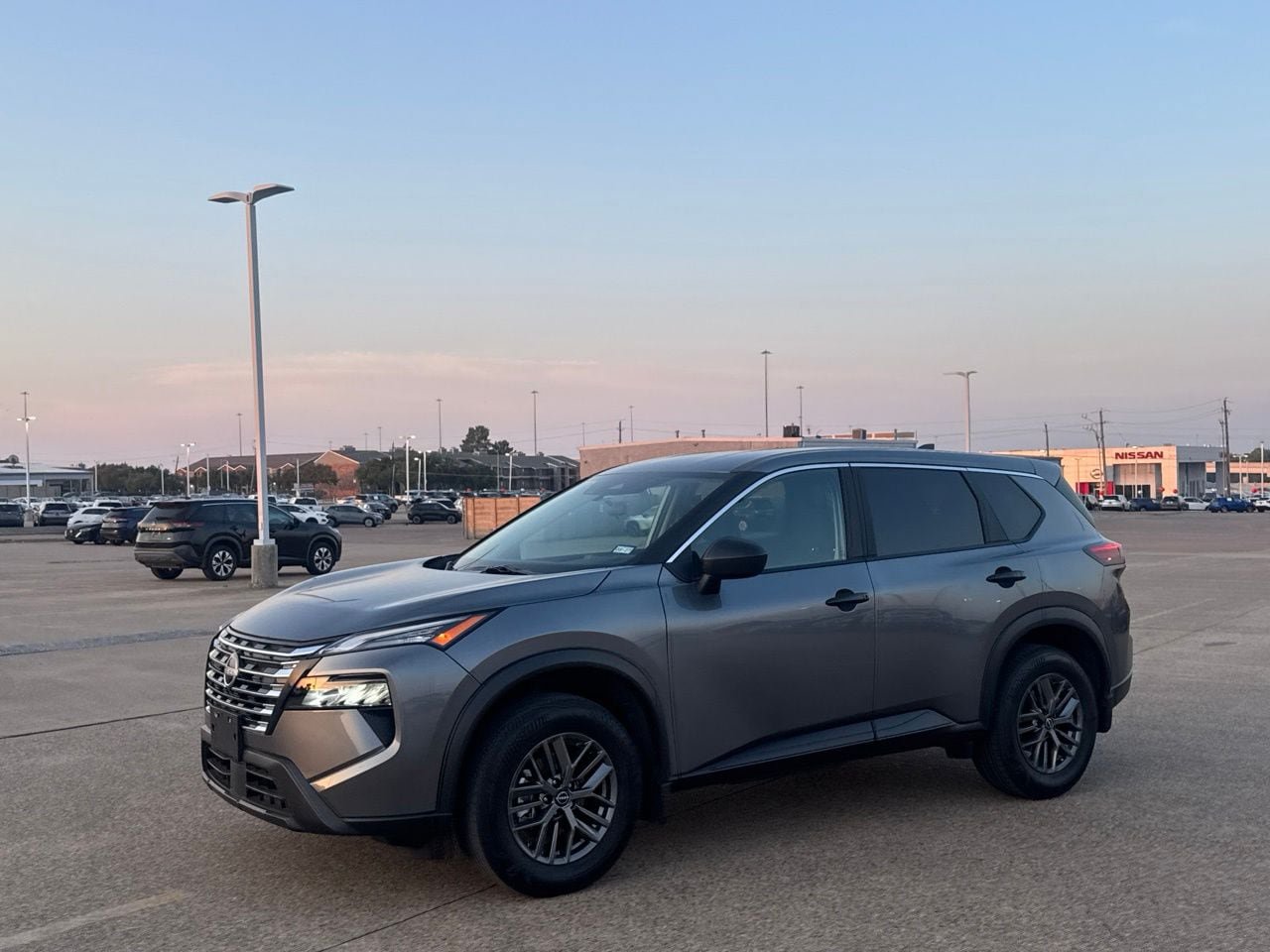 Certified 2024 Nissan Rogue S FWD image 11