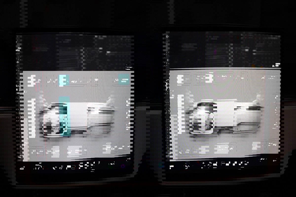 Used 2022 Tesla Model S Plaid image 63