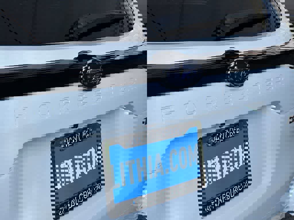 New 2026 Subaru Forester Touring image 6