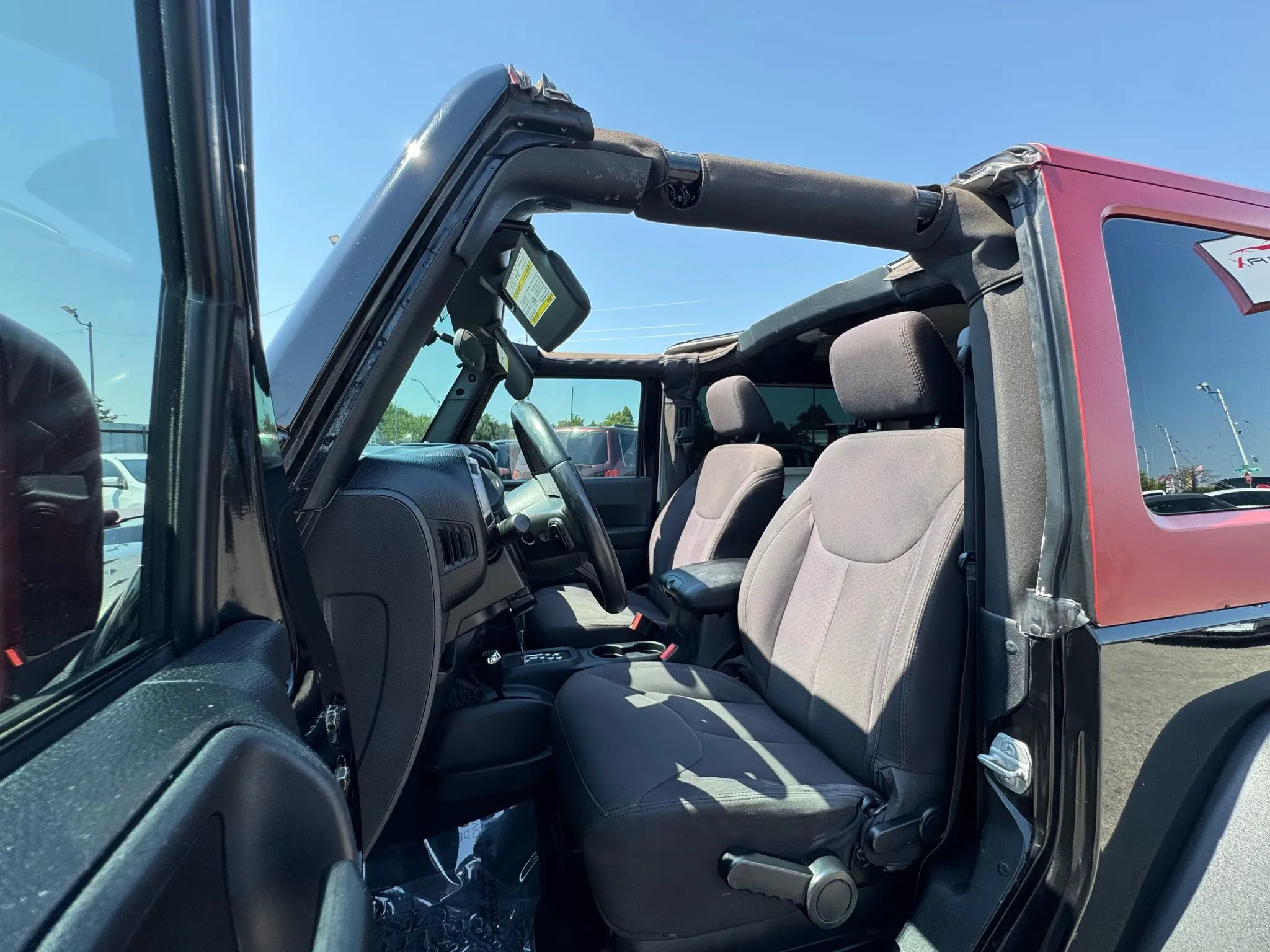 Used 2014 Jeep Wrangler Sport w/ Connectivity Group AWD/4WD image 23