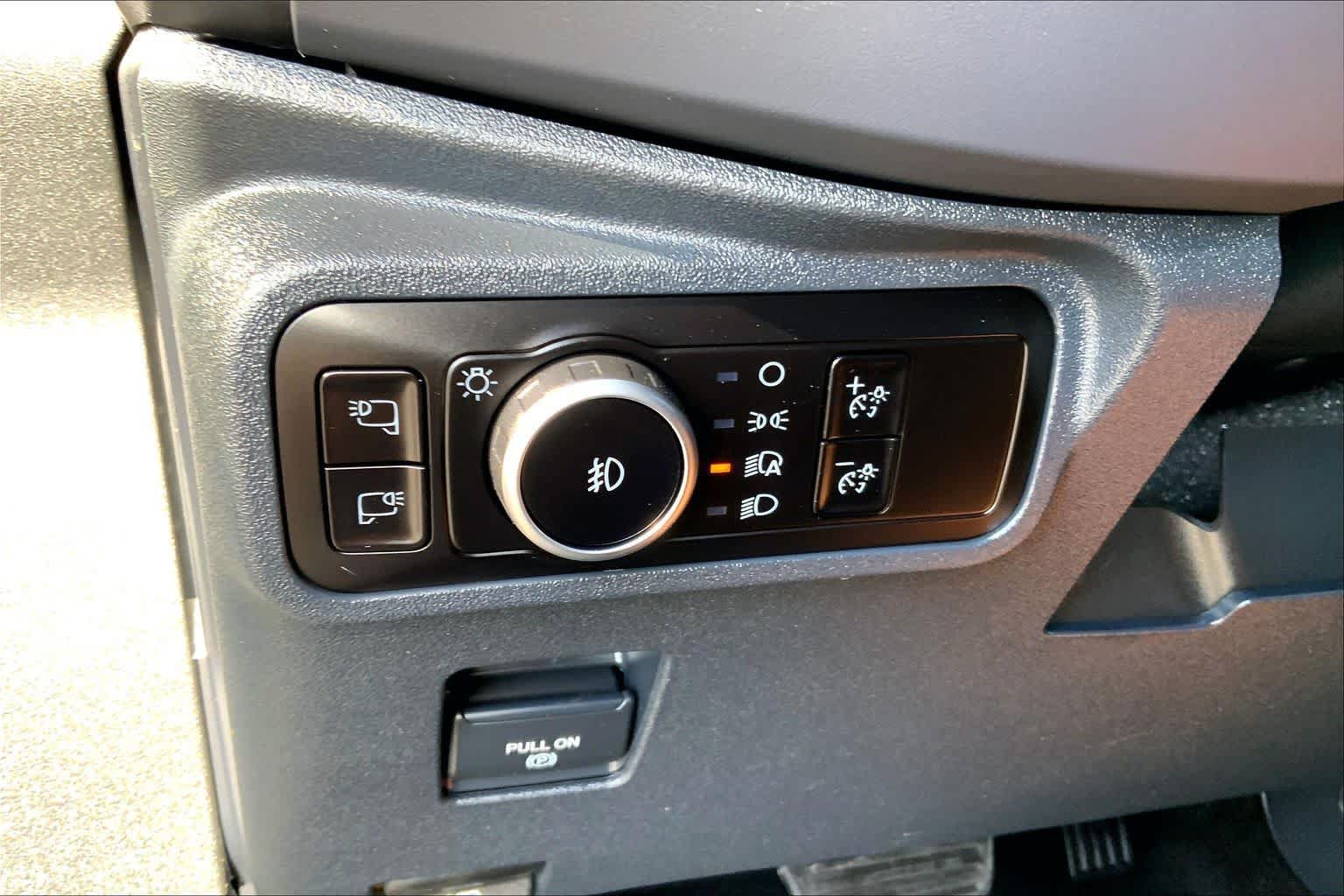 Used 2025 Ford Bronco Raptor AWD/4WD image 32