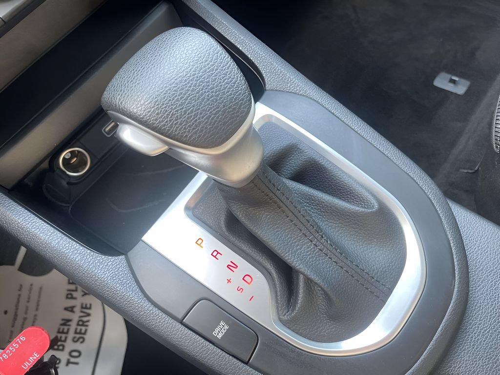 Used 2022 Kia Forte LXS FWD image 30