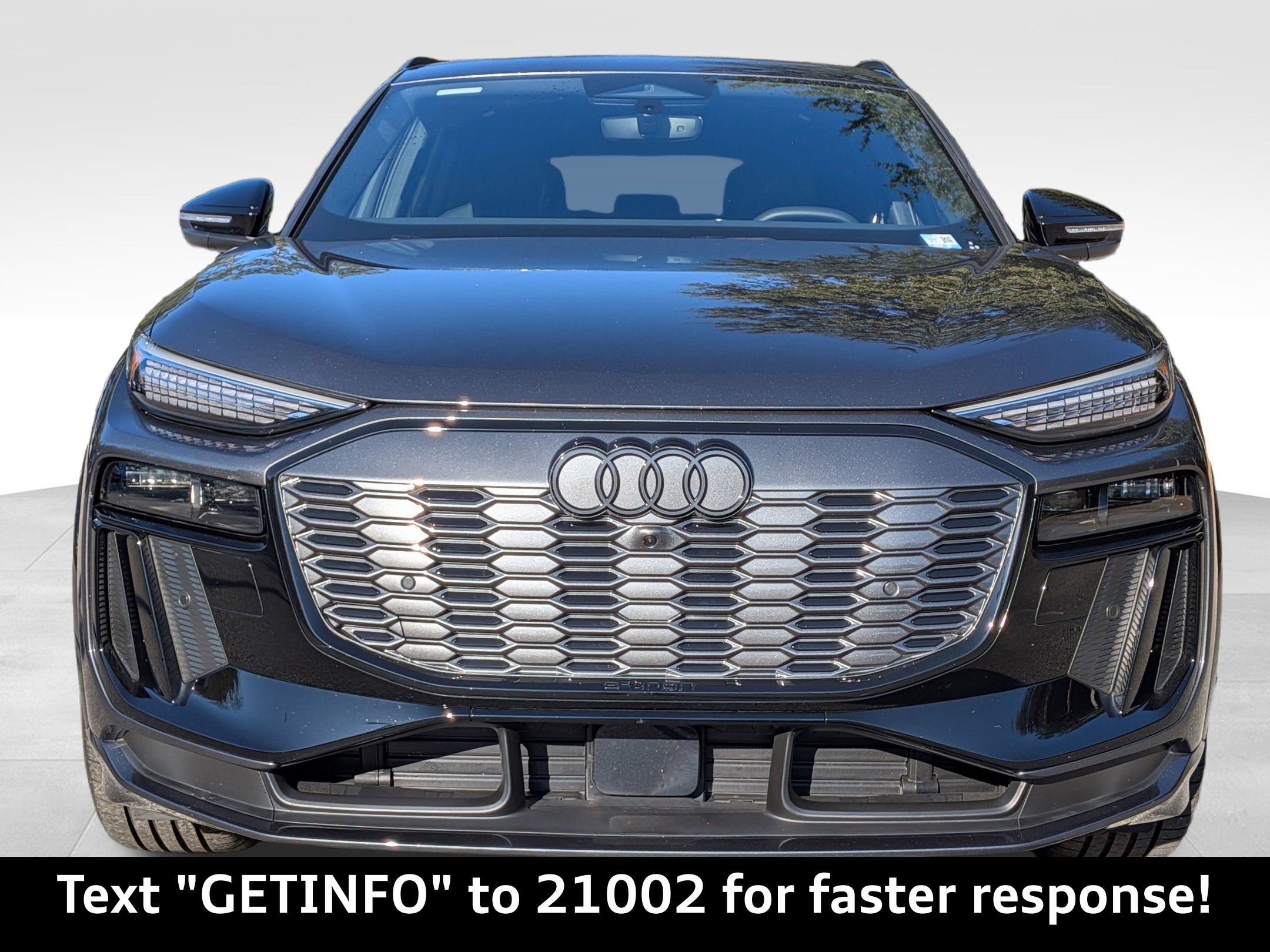 Used 2025 Audi SQ6 e-tron Prestige w/ 21" Black Optic Wheel Package image 9