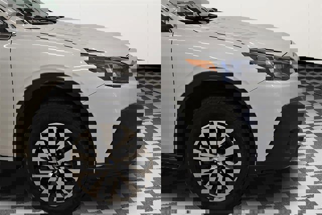 Used 2022 Subaru Outback Premium image 13