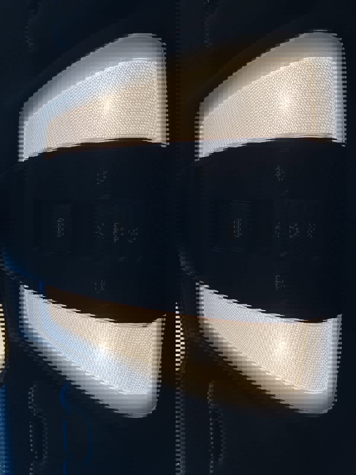 Used 2008 Mercedes-Benz C 300 Sedan image 24