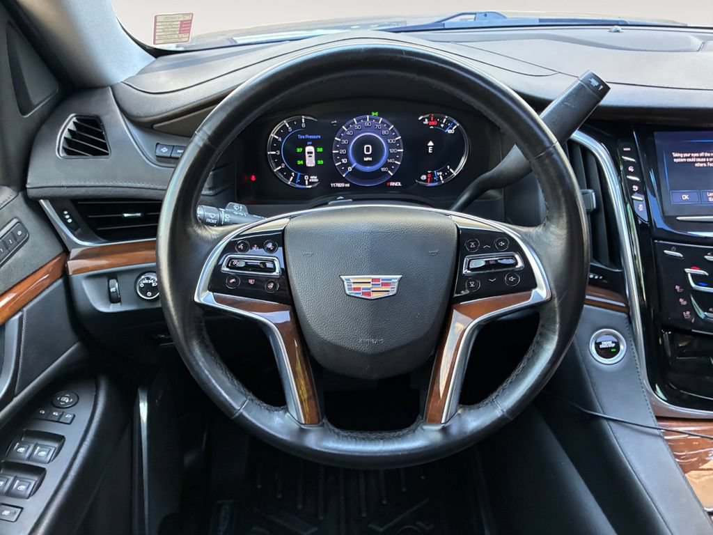 Used 2020 Cadillac Escalade ESV Premium Luxury AWD/4WD image 12