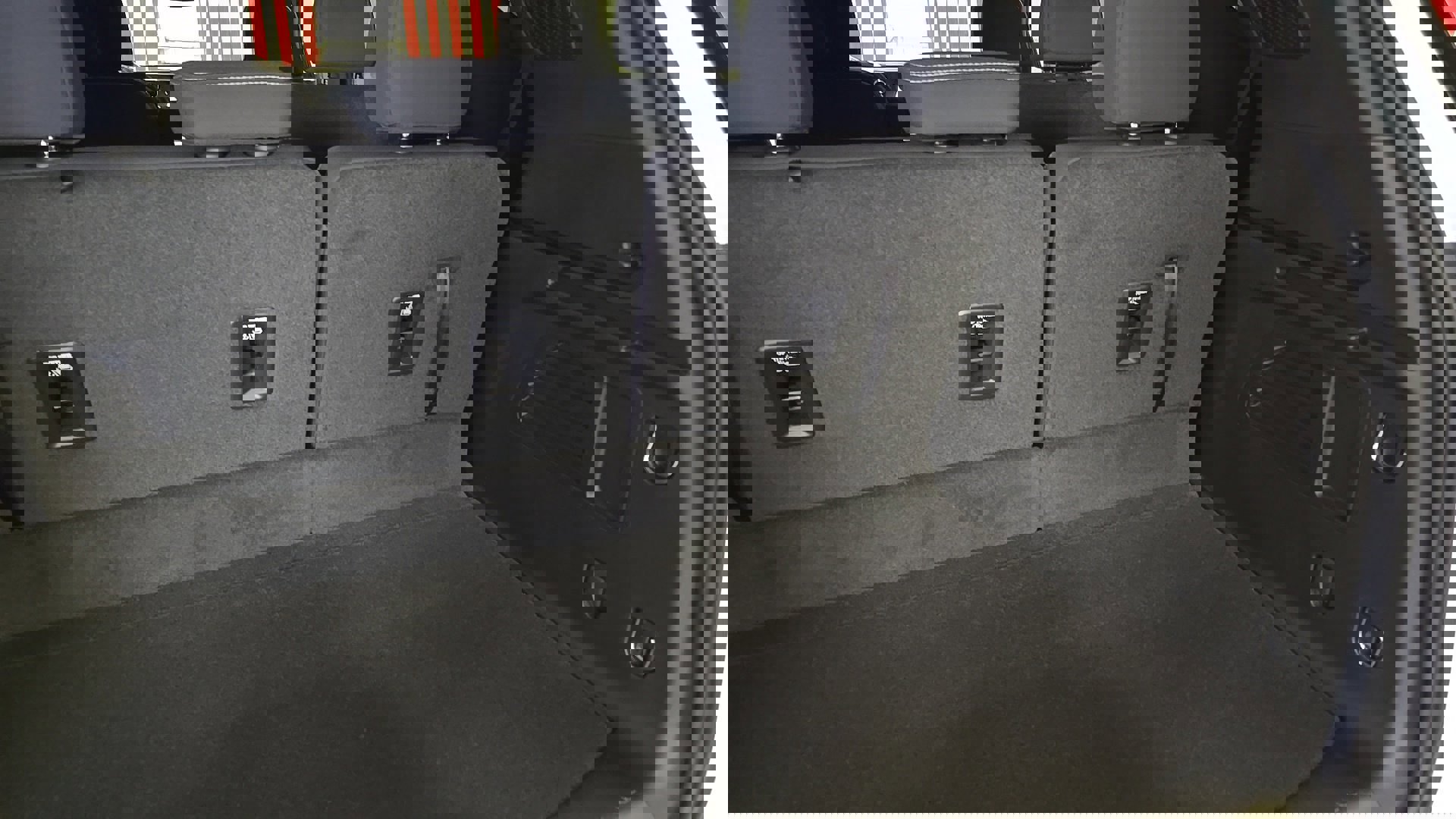 New 2026 Chevrolet Traverse LT image 9