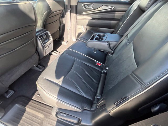 Certified 2020 INFINITI QX60 Luxe w/ Essential Package FWD image 30