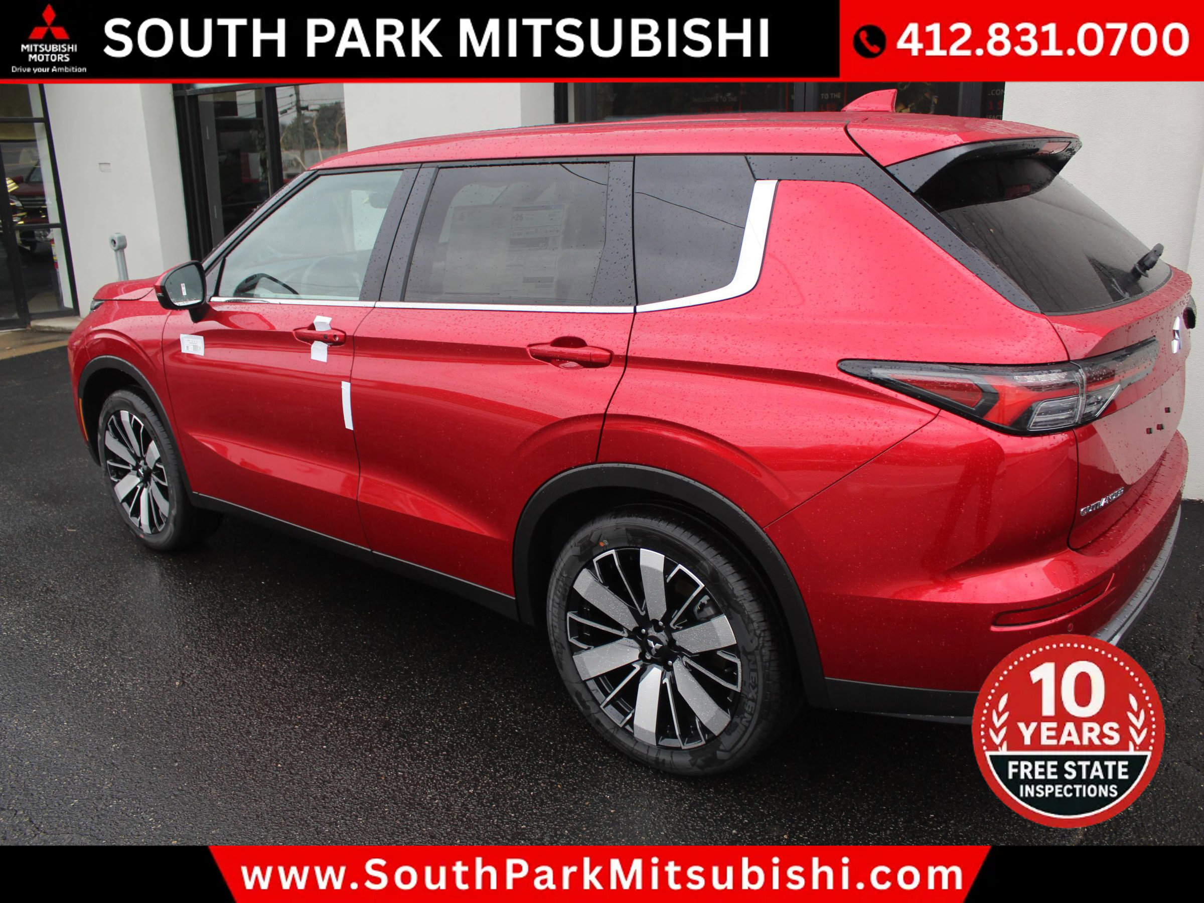 New 2025 Mitsubishi Outlander SE image 9