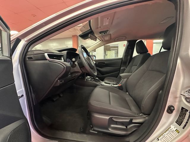 Certified 2025 Toyota Corolla LE image 9