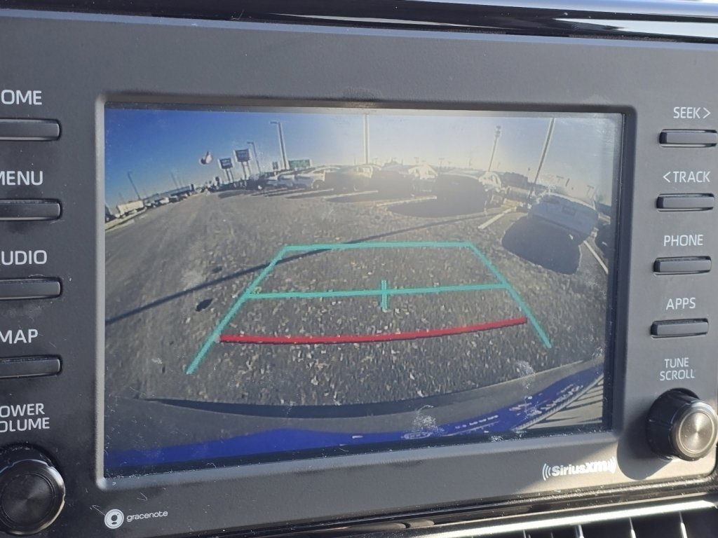 Used 2021 Toyota RAV4 LE image 5