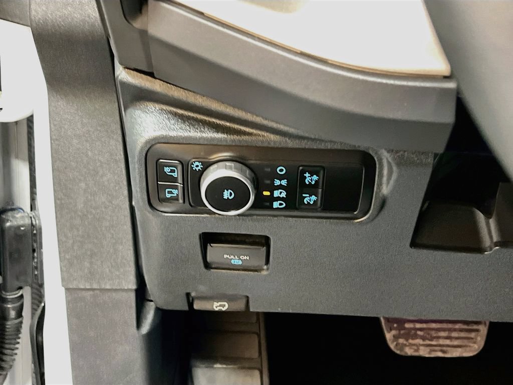 Used 2025 Ford Bronco Outer Banks AWD/4WD image 10