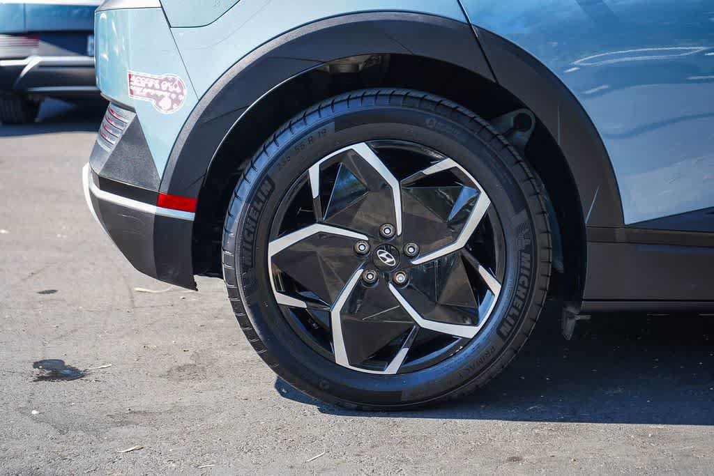Certified 2024 Hyundai Ioniq 5 SEL RWD image 8
