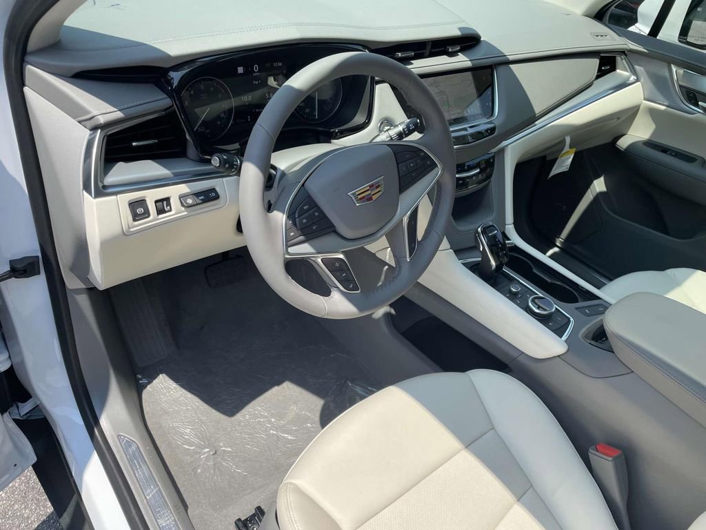 New 2025 Cadillac XT5 Premium Luxury w/ Technology Package image 18