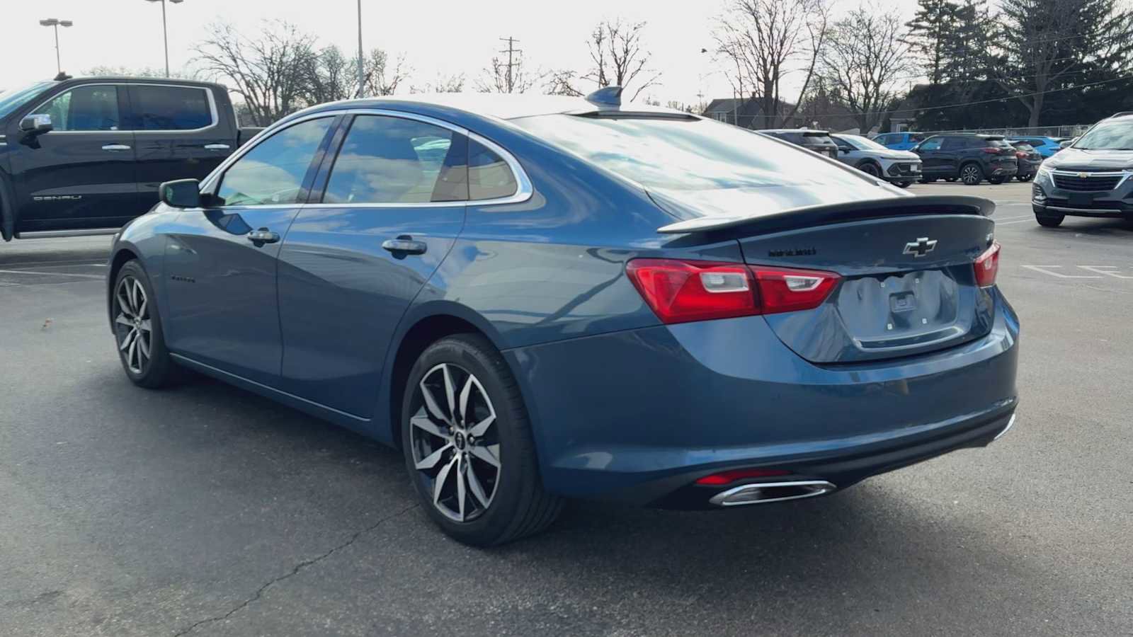 Certified 2025 Chevrolet Malibu RS w/ LPO, Floor Liner Package image 4