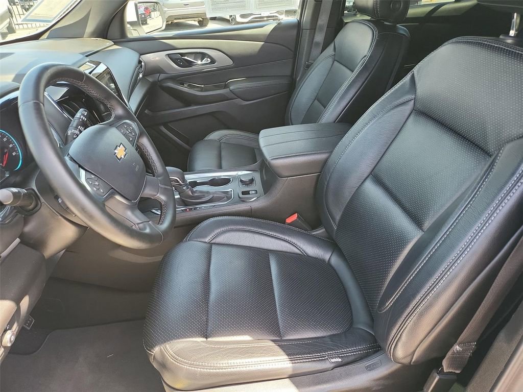 Certified 2023 Chevrolet Traverse LT image 11