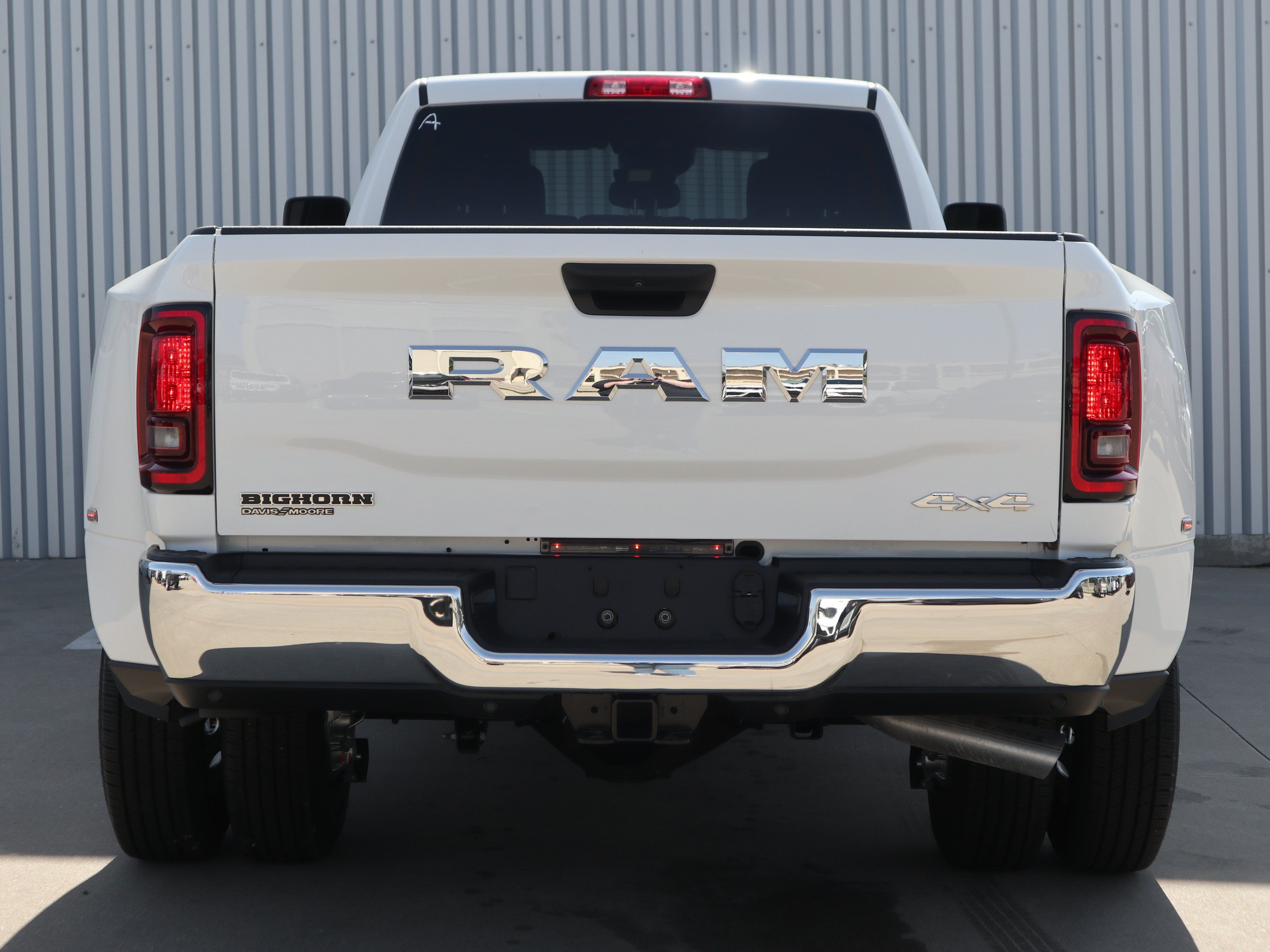 New 2026 RAM 3500 Big Horn AWD/4WD image 7