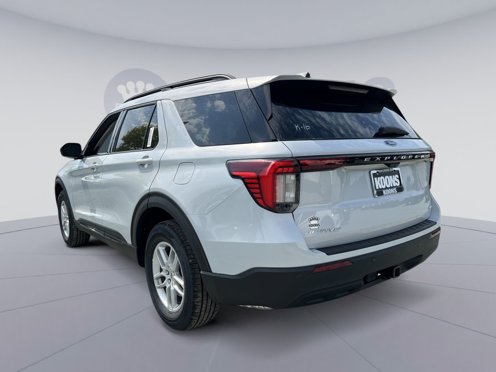New 2026 Ford Explorer Active AWD/4WD image 4
