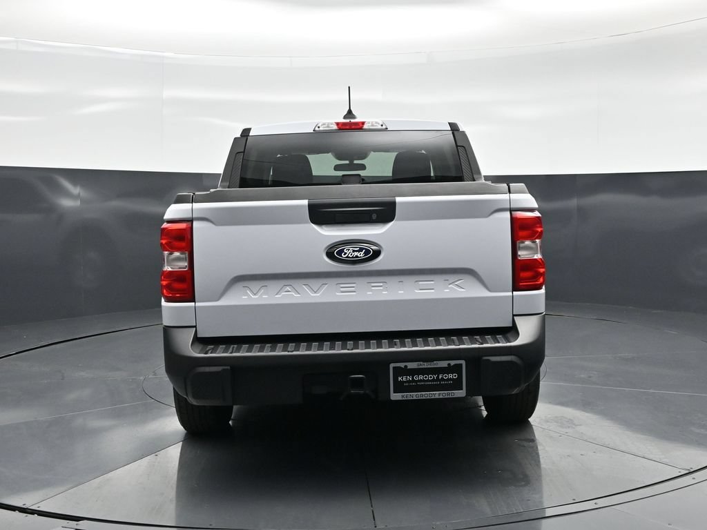 Certified 2025 Ford Maverick XL FWD image 22