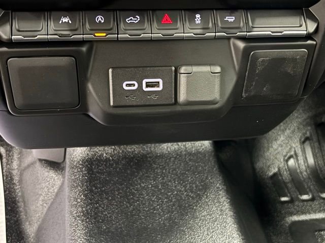 New 2026 GMC Sierra 1500 Pro w/ Pro Value Package image 25