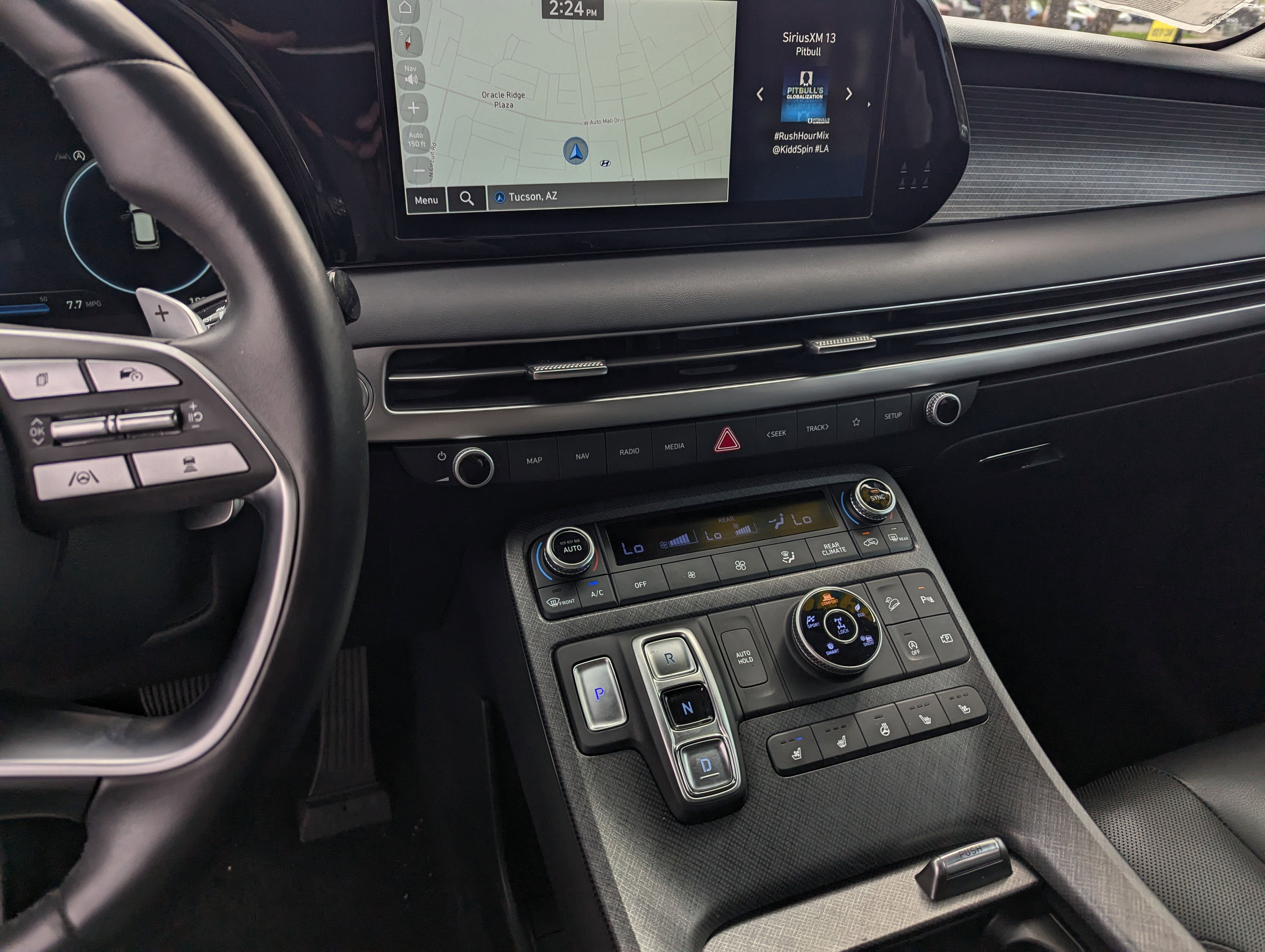 Used 2023 Hyundai Palisade Limited w/ Cargo Package image 11