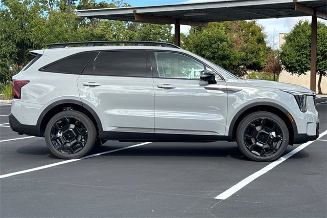New 2026 Kia Sorento SX image 3