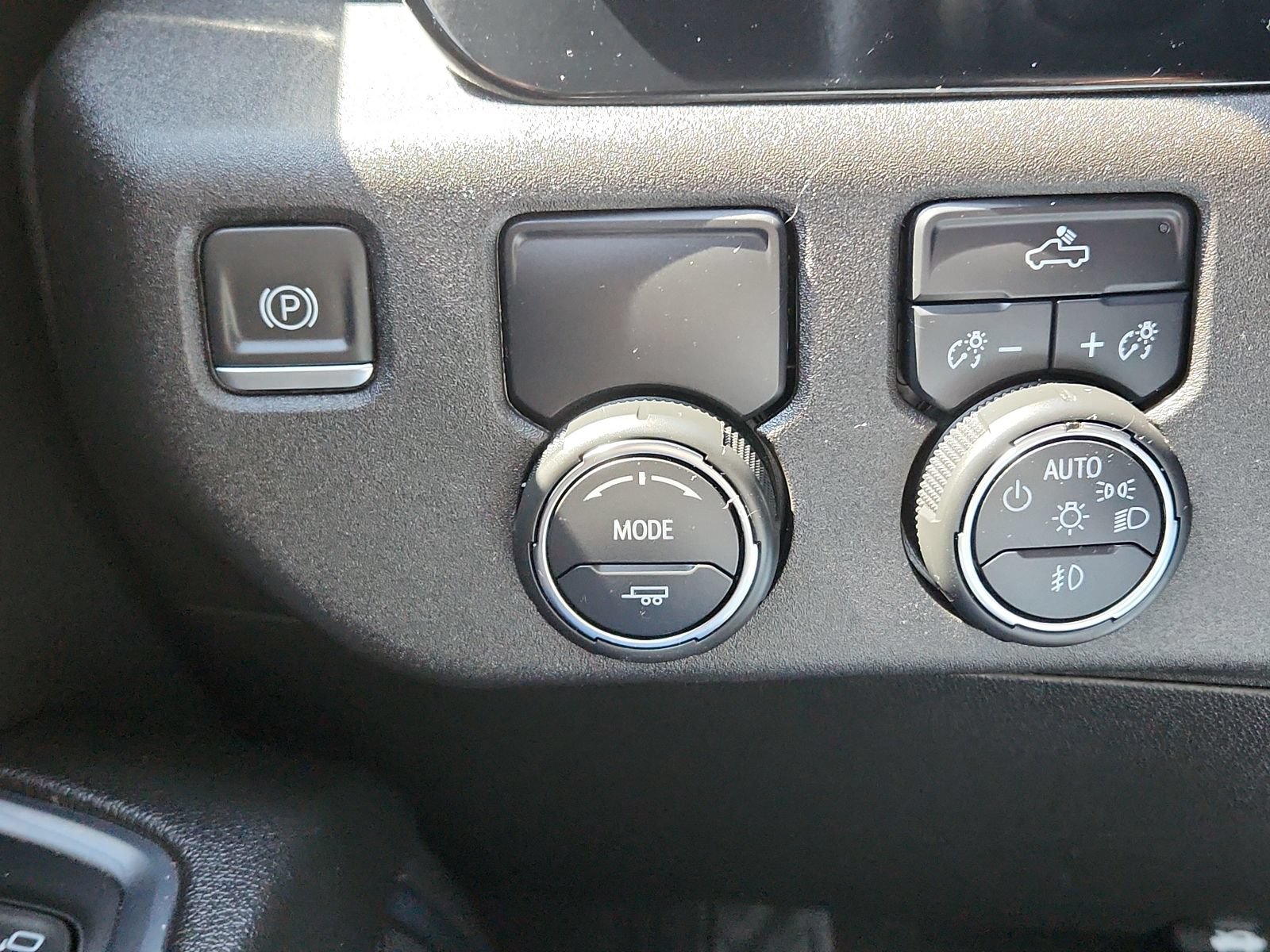 Used 2023 Chevrolet Silverado 1500 RST RWD image 16