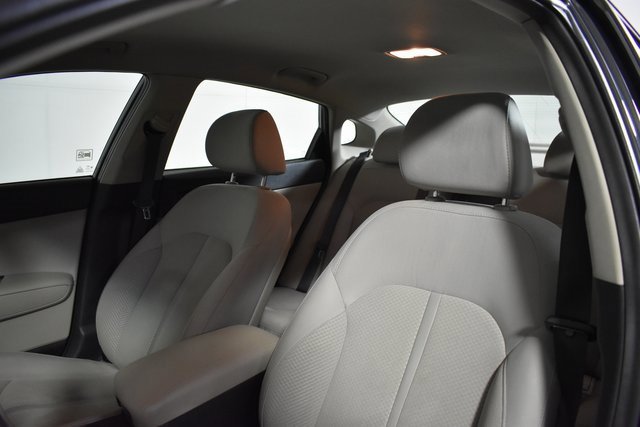 Used 2016 Kia Optima LX image 10