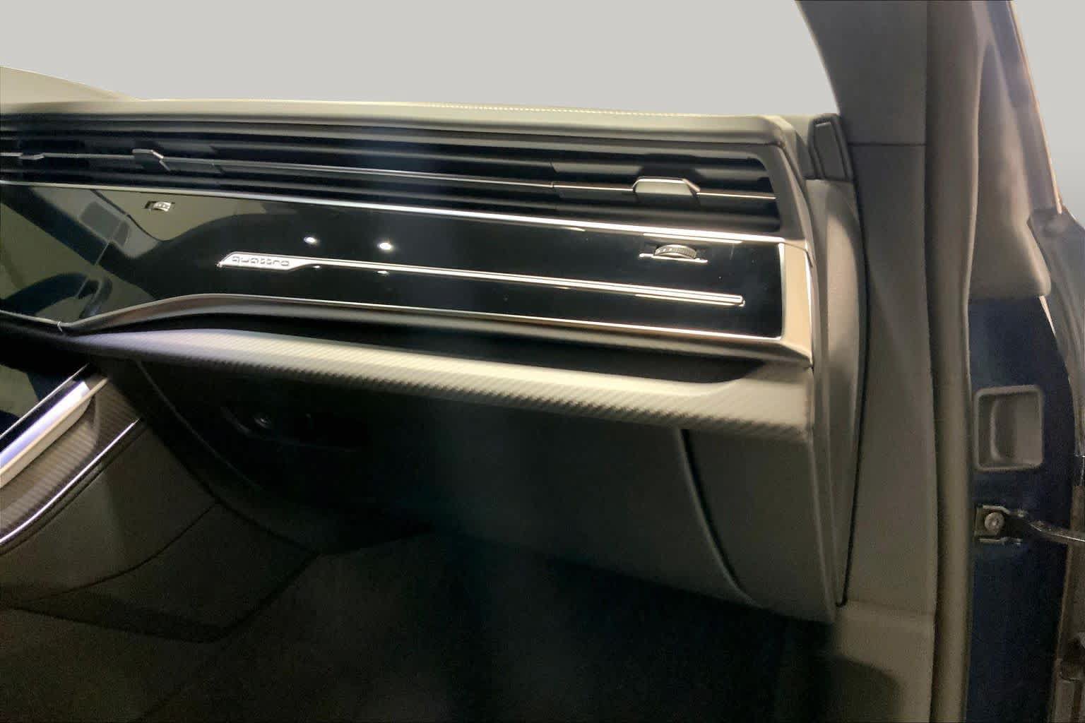 Used 2025 Audi RS Q8 performance AWD/4WD image 18