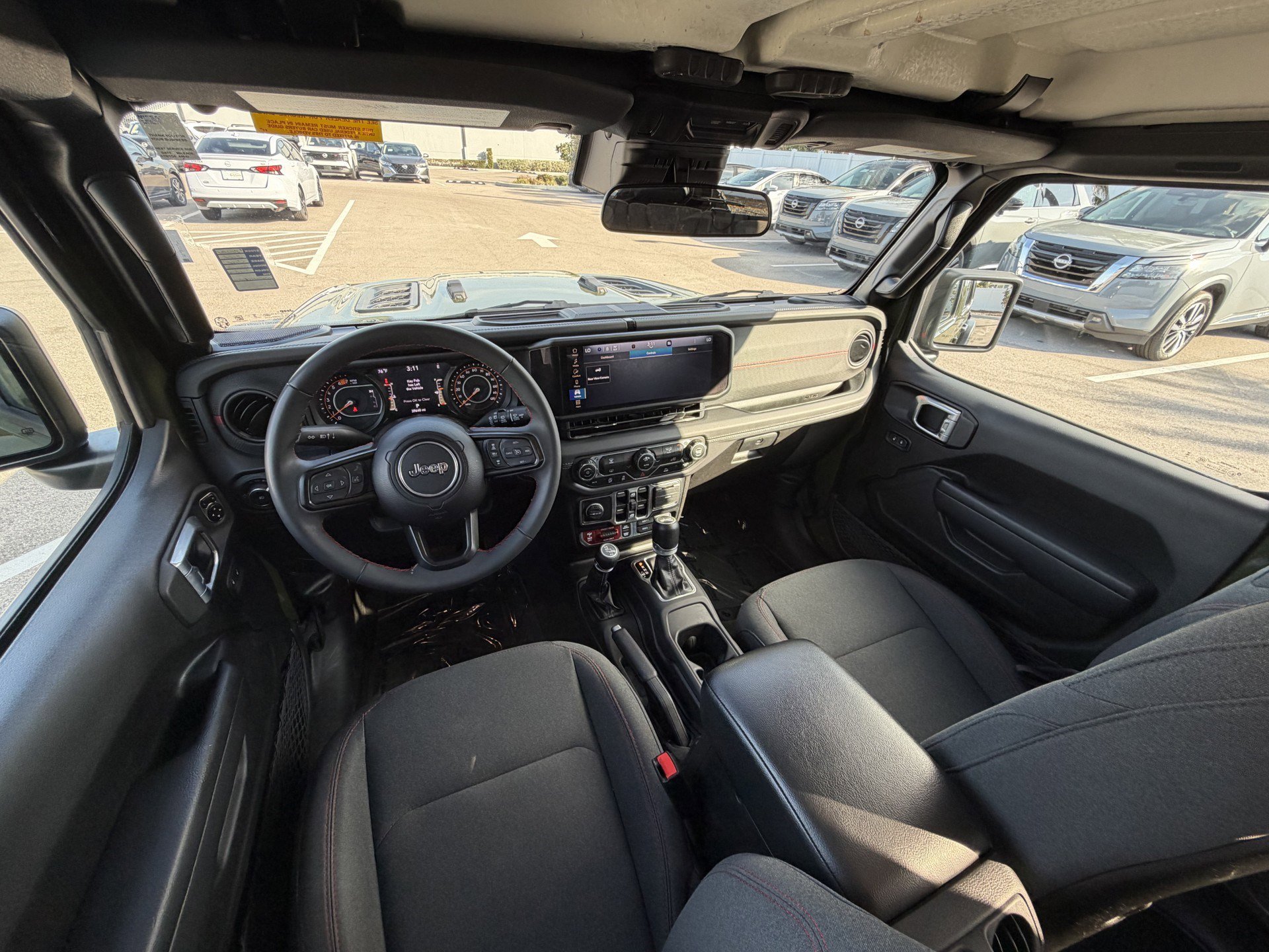 Used 2024 Jeep Wrangler Unlimited Rubicon image 19