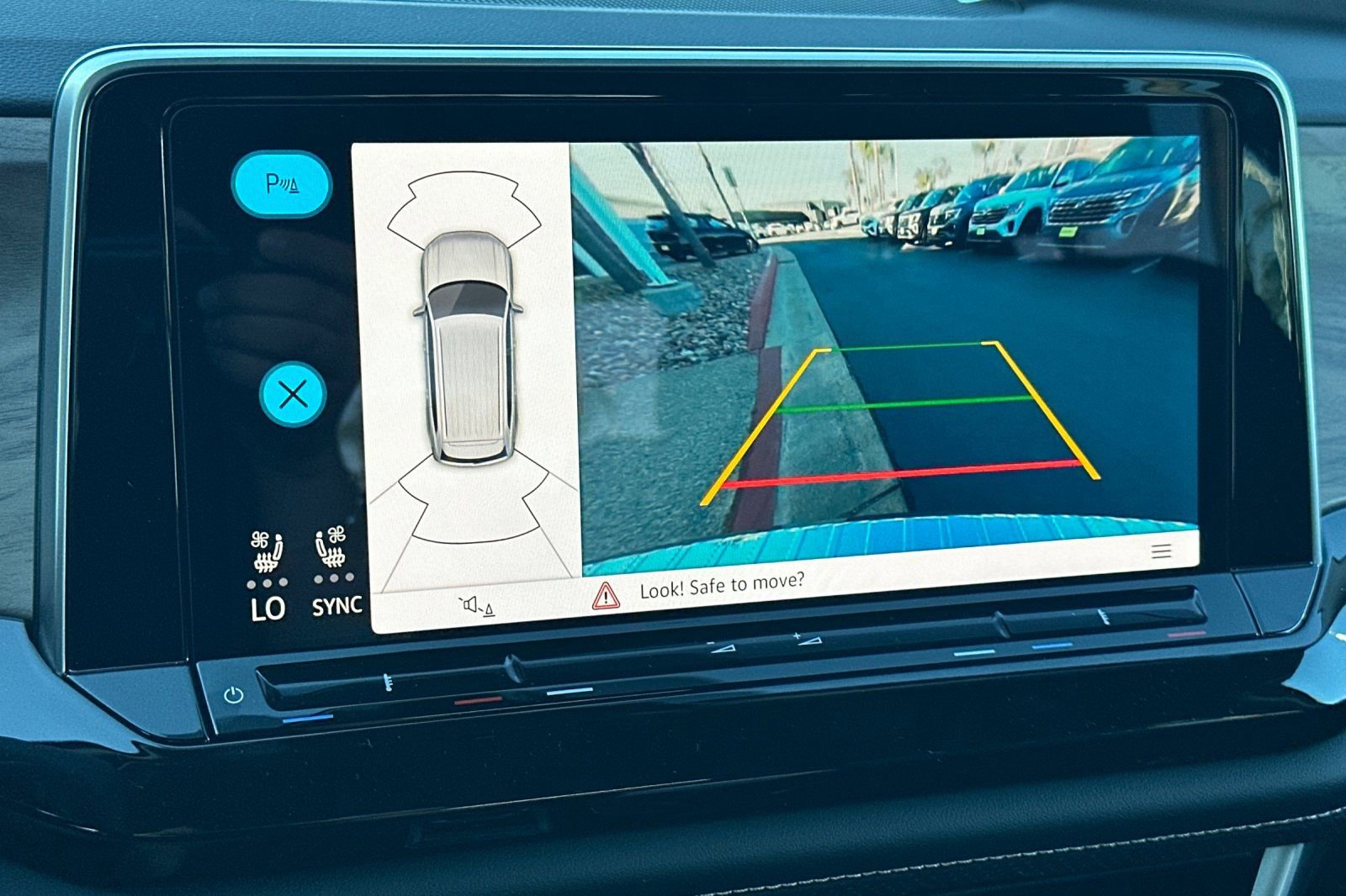 New 2026 Volkswagen Atlas SE image 19