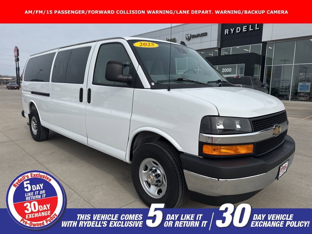 Used 2025 Chevrolet Express 3500 LT w/ LT Preferred Equipment Group image 1