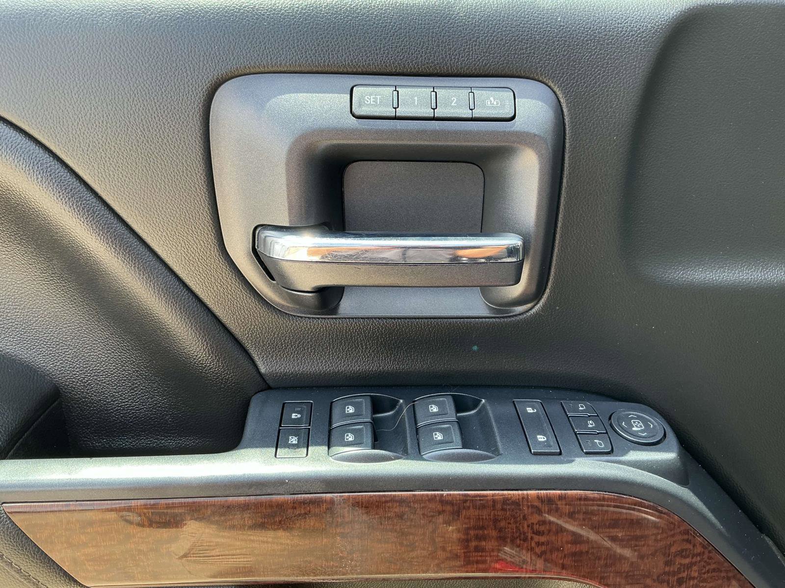 Used 2019 GMC Sierra 2500 SLT w/ Duramax Plus Package image 13