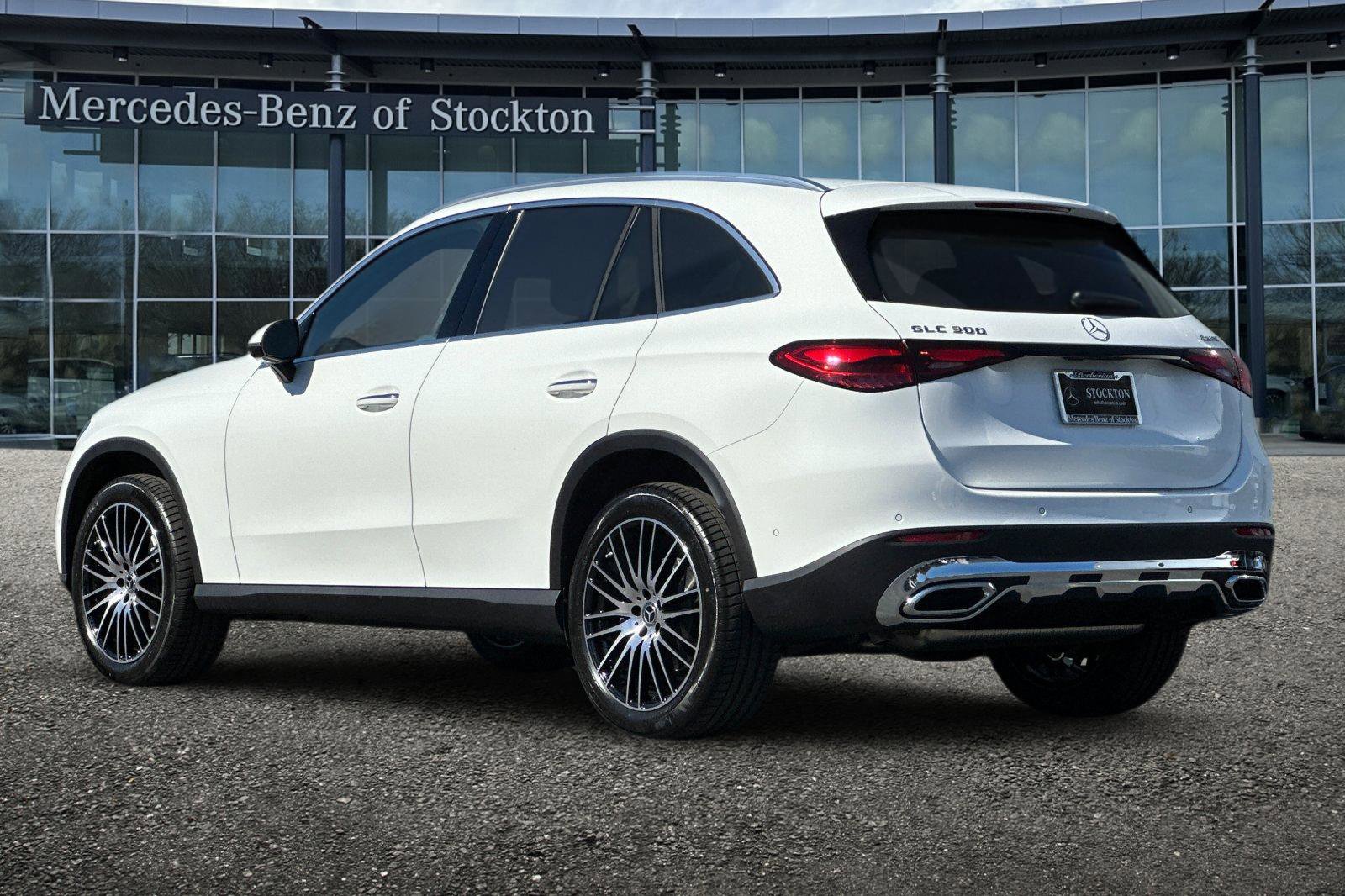 New 2026 Mercedes-Benz GLC 300 4MATIC image 6